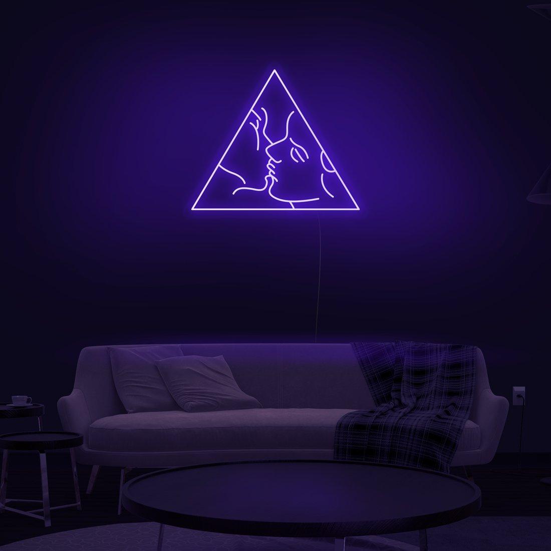 'Kiss' LED Neon Sign - Casa Di Lumo