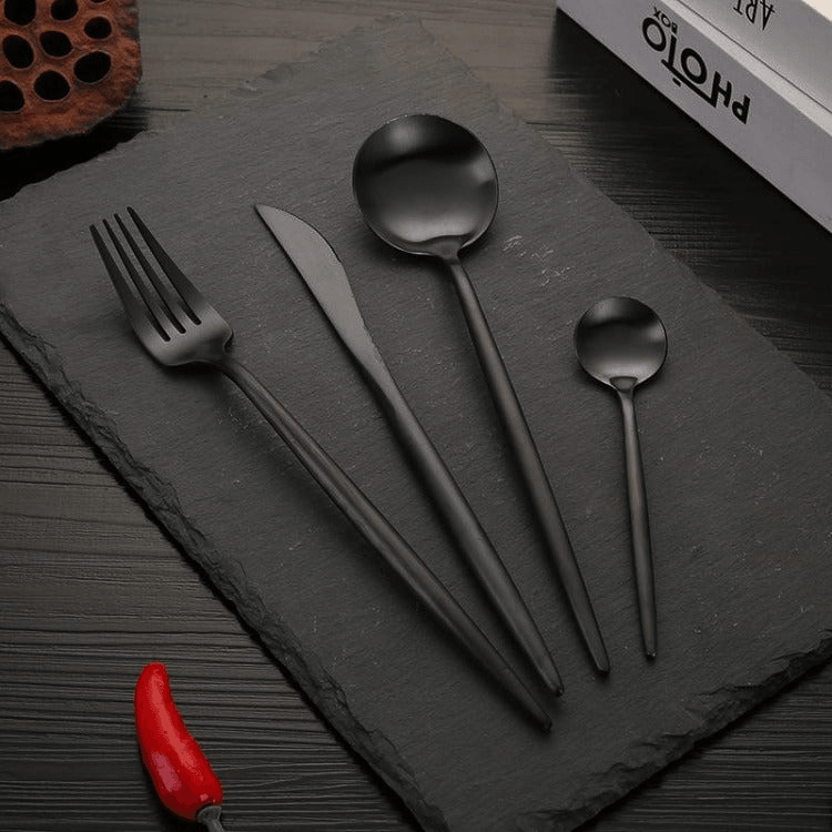 Monte Carlo Dining Set - Casa Di Lumo