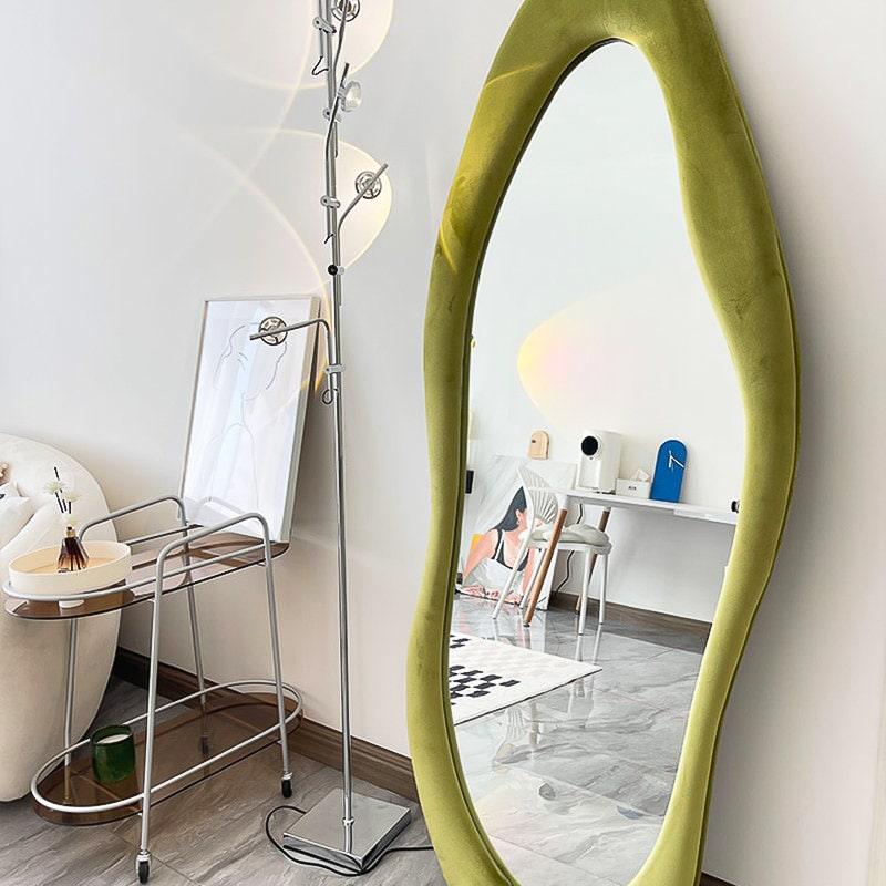 Nelly Velvet Mirror - Casa Di Lumo