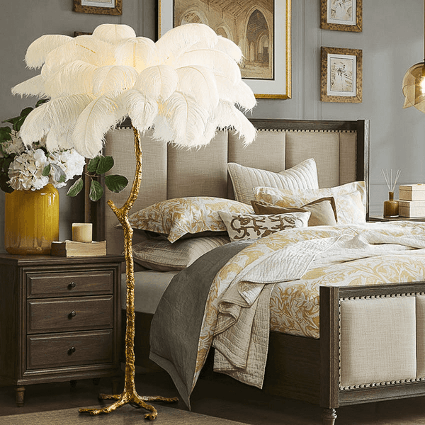 Ostrich Feather Floor Lamp - Casa Di Lumo