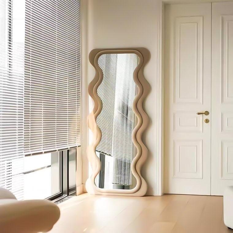 Zoe Velvet Mirror - Casa Di Lumo